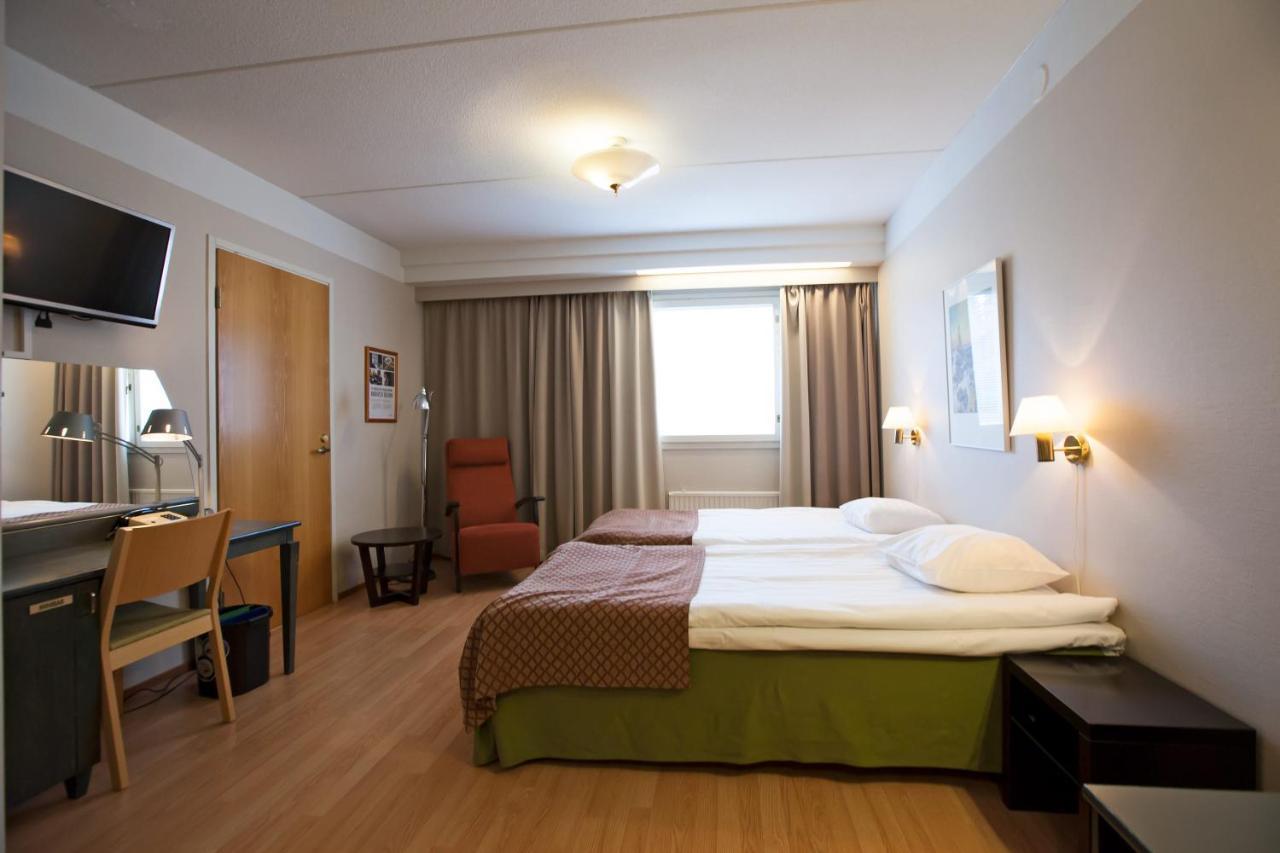 Hotel Kajanus Каяни Екстериор снимка