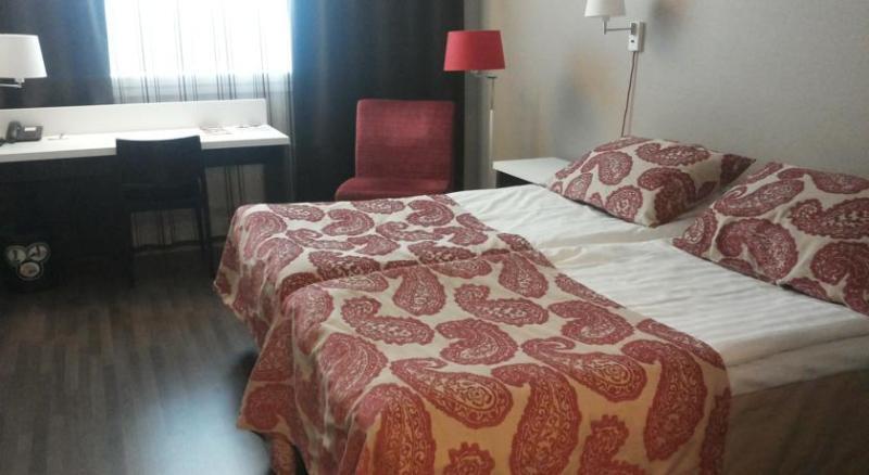 Hotel Kajanus Каяни Екстериор снимка